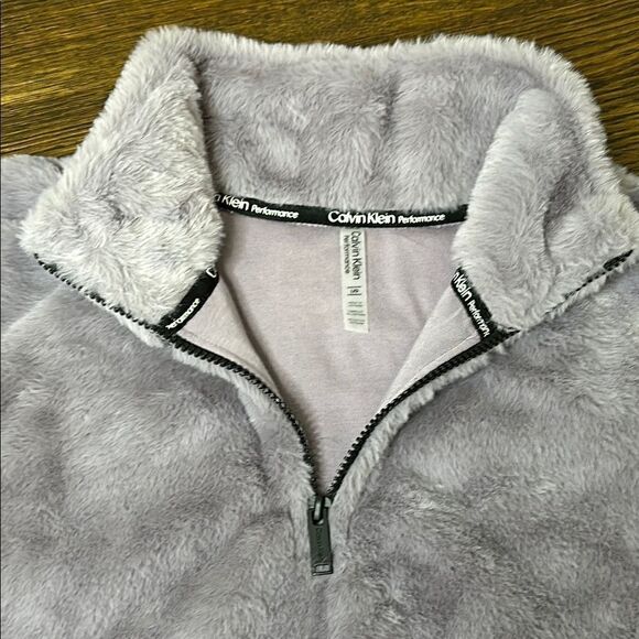 Calvin Klein Dusty Lavender Fleece 1/2 zip Crop Jacket - Size Large - Picture 7 of 9